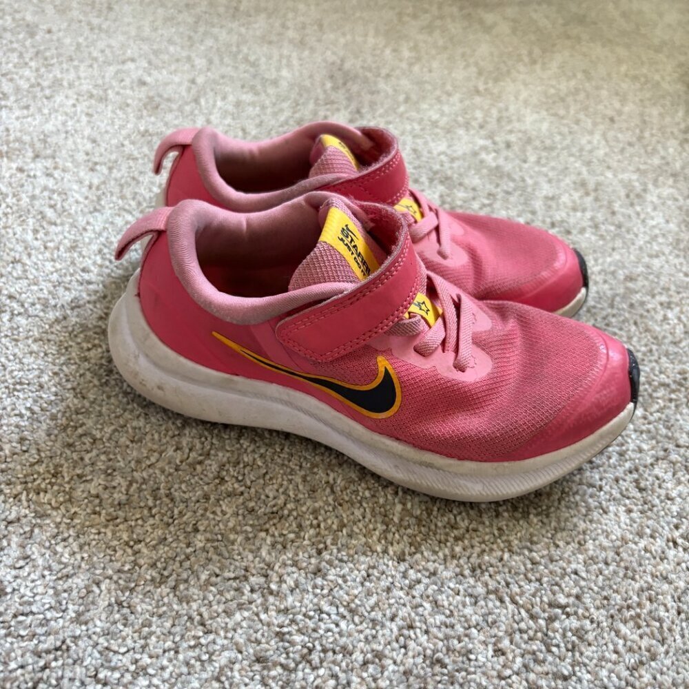 Nike Starrunner Just Do It Grade School Girl Size 12C Pink Velcro Running Shoes